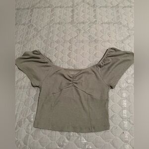 AMERICAN EAGLE~ GREEN OFF THE SHOULDER CROP TOP~SM